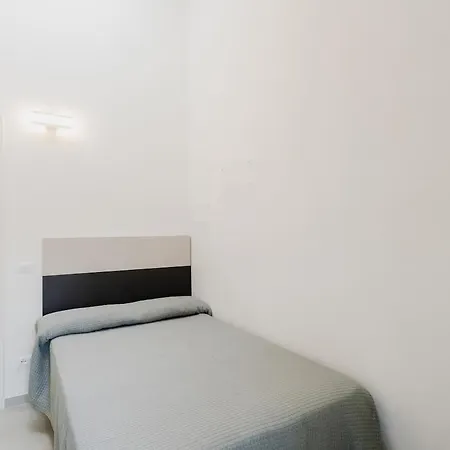 Casa Giallo - In Downtown 50 Meters From The Sea *