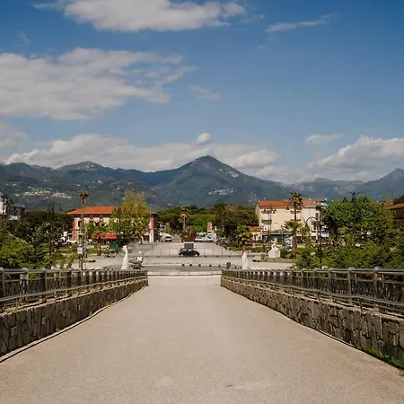 Holiday home Casa Giallo - In Downtown 50 Meters From The Sea *