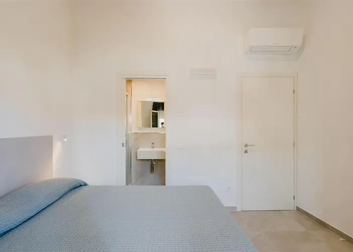 Casa Giallo - In Downtown 50 Meters From The Sea *