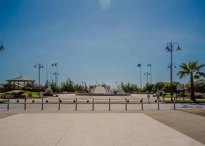 Holiday home Casa Giallo - In Downtown 50 Meters From The Sea